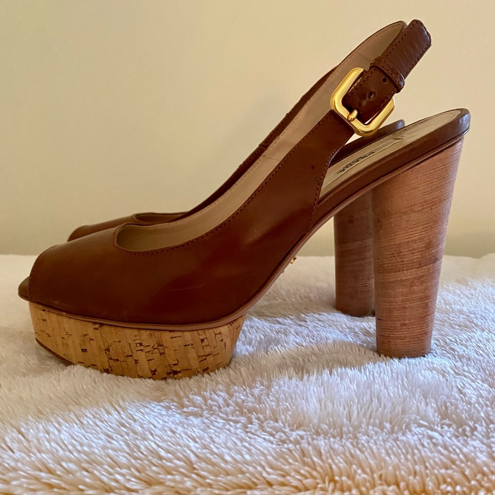 Authentic PRADA SLING BACK RUST COLOR - Picture 2 of 11